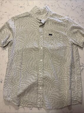RVCA short sleeve button down shirt